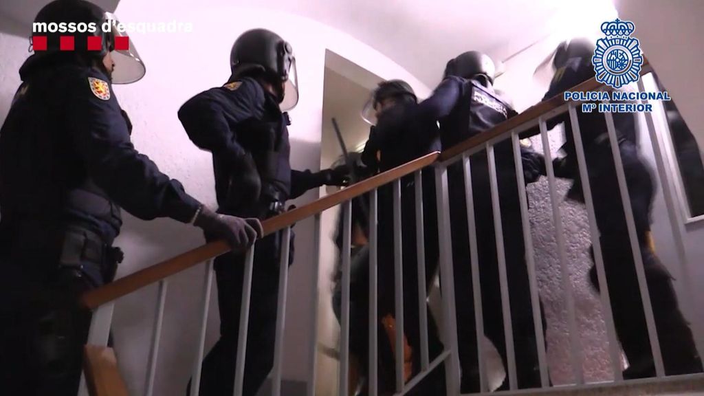 Tres detenidos de un grupo por unos 15 robos en empresas y viviendas de toda Cataluña