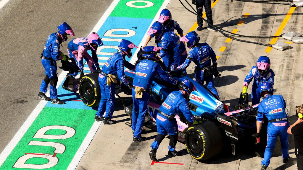 Alonso y la confusión con Alpine antes de su abandono en Monza: "No sabía si era real"