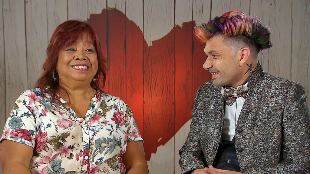 De calvo a pelazo multicolor First Dates Temporada 6 Programa 1519
