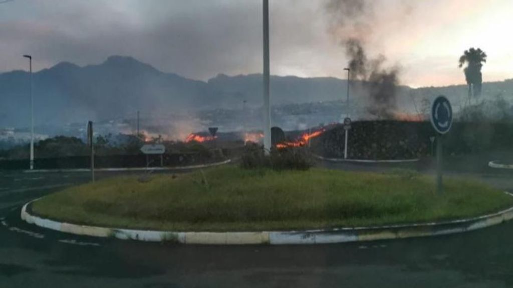 La lava arrasa la casa de la familia Cordovez