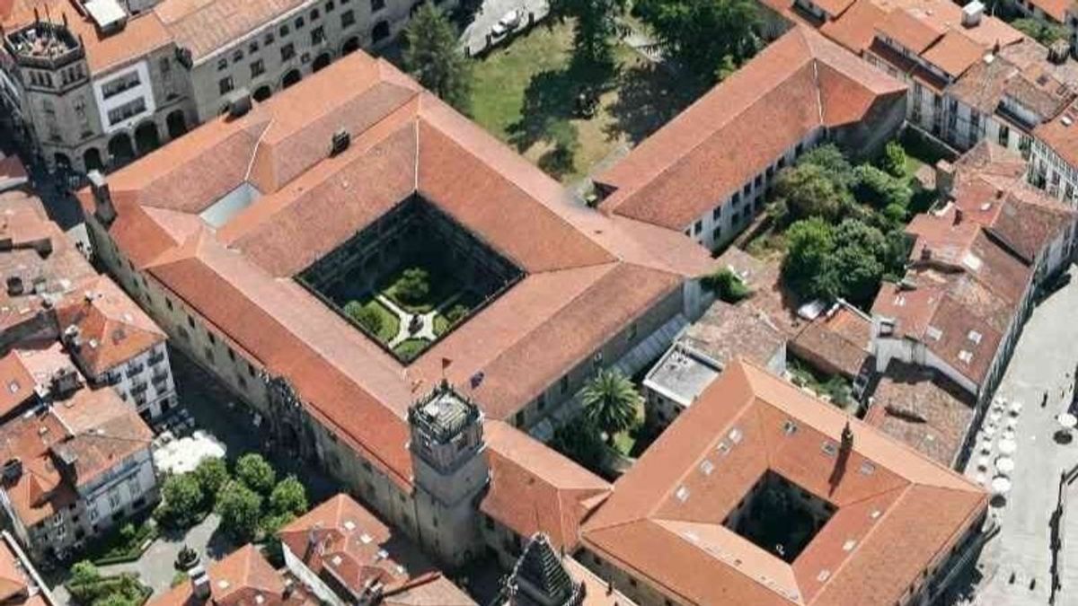 Universidad de Santiago de Compostela Universidad de Santiago de Compostela