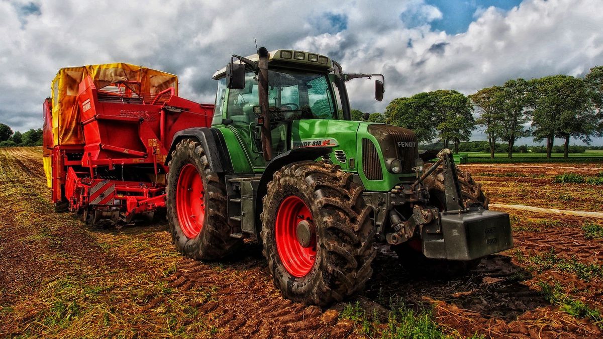 Tractor Tractor
