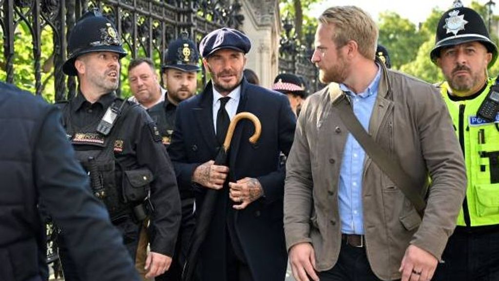 David Beckham, visiblemente emocionado al despedirse de Isabel II en Westminster