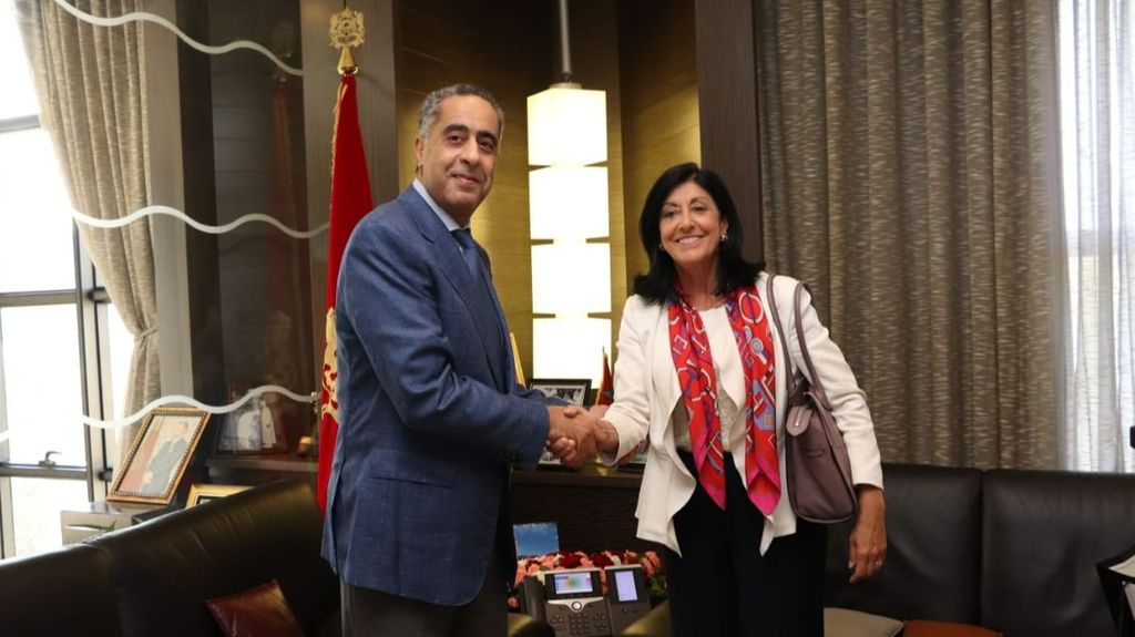 Directora de CNI se reúne con su homólogo en Rabat para potenciar cooperación