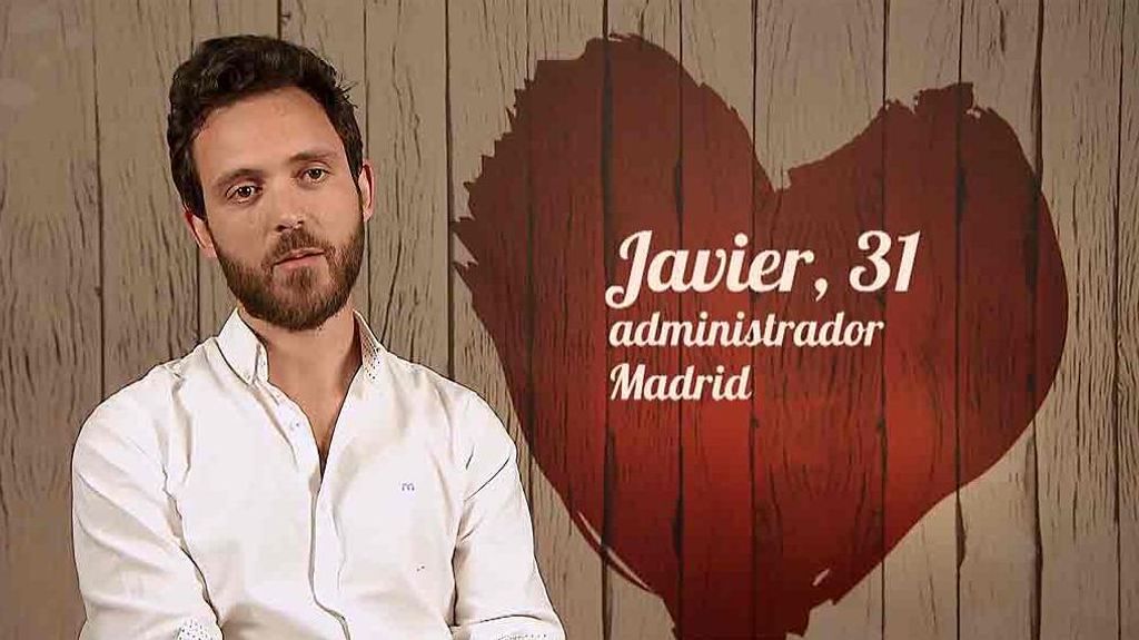 Javier durante su cita en 'First Dates'