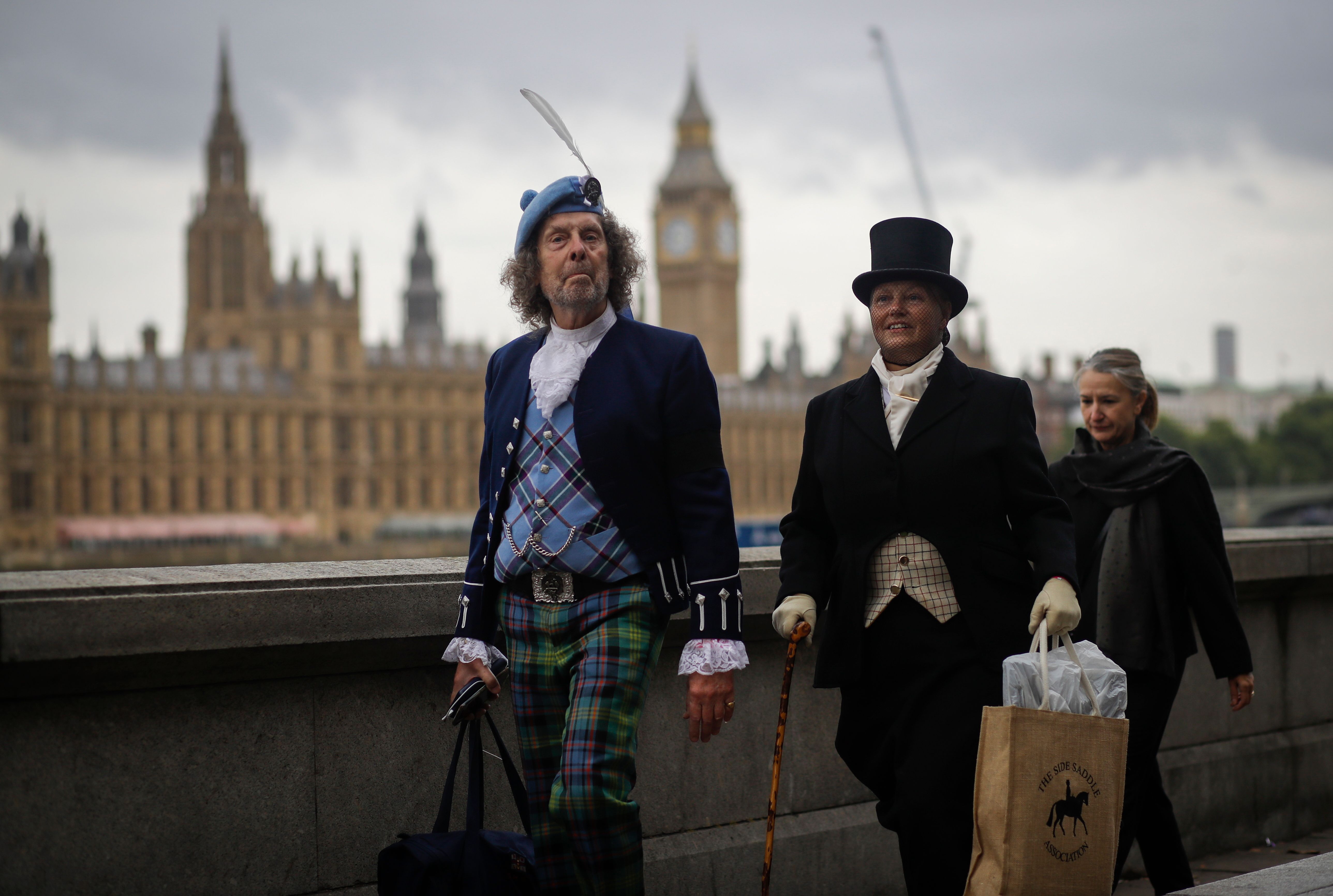 Las colas para despedir a la reina Isabel II, las más grandes jamás vistas