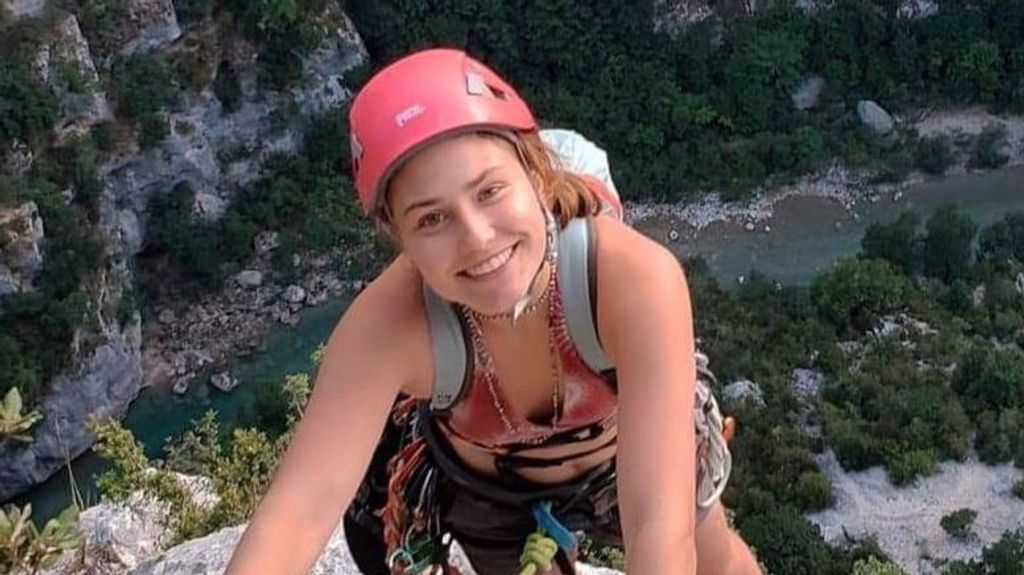 Muere la joven escaladora Maya Humeau a los 22 años: cayó desde 30 metros