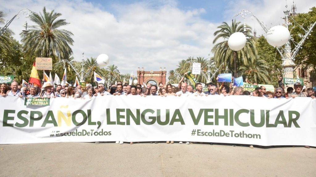 Manifestación en defensa del castellano
