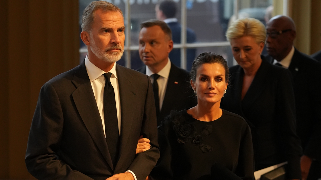 Sigue en directo la despedida de la reina Isabel II en Londres