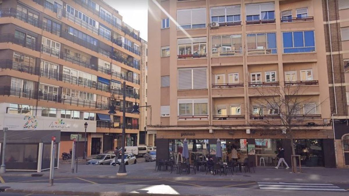 Avenida del Cid en Valencia Avenida del Cid en Valencia