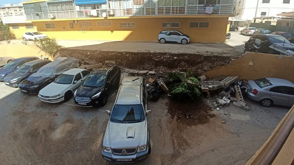 Destrozos en un aparcamiento de Benidorm
