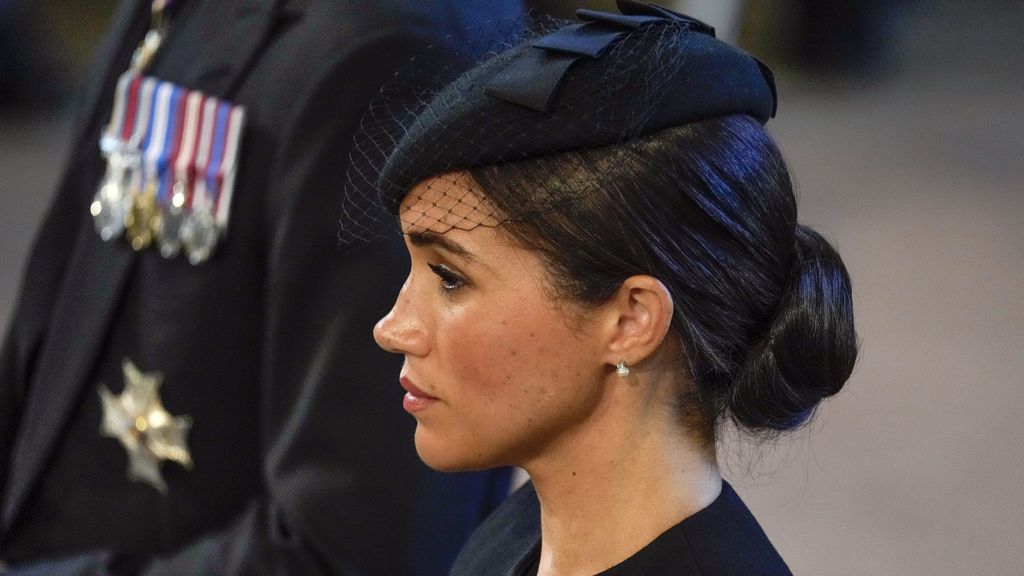 Meghan Markle, with the mourning veil after the death of Elizabeth II