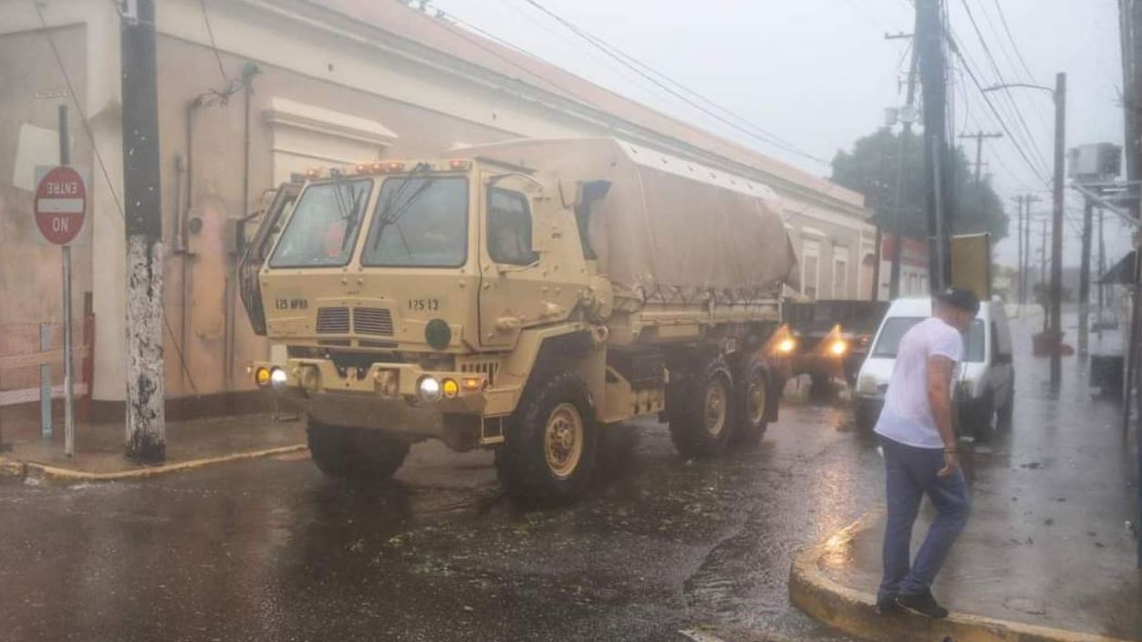 Puerto Rico se despierta arrasado por el huracán Fiona tras un apagón general en la isla