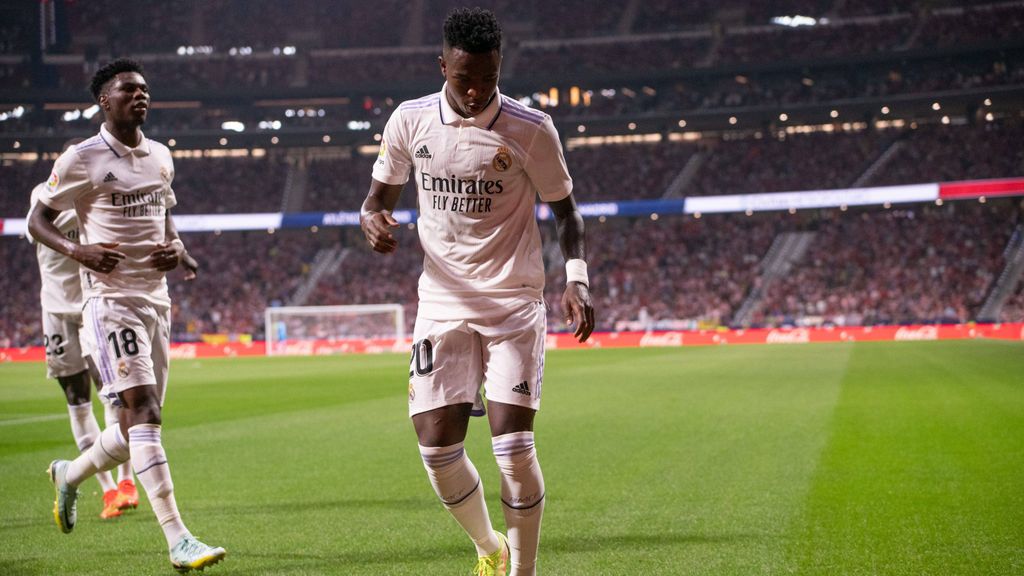 Vinicius responde bailando a los insultos racistas: celebró el gol de Rodrygo con un baile