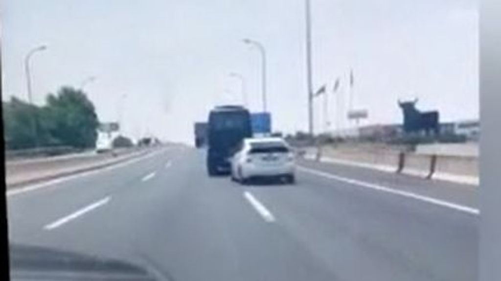 Un pique entre conductores termina provocando un accidente en la A-4 de Madrid