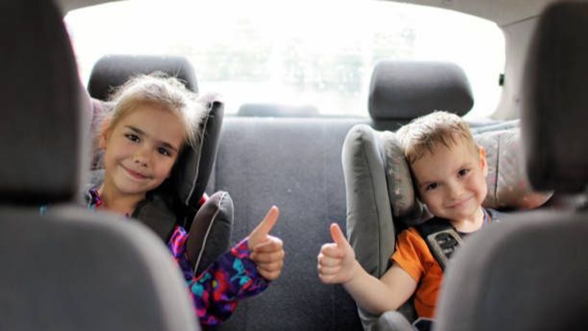 Sillas niños coche. Sillas niños coche.