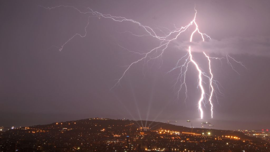 Alerta en España por la DANA: estas son las provincias en riesgo por lluvias y tormentas el miércoles