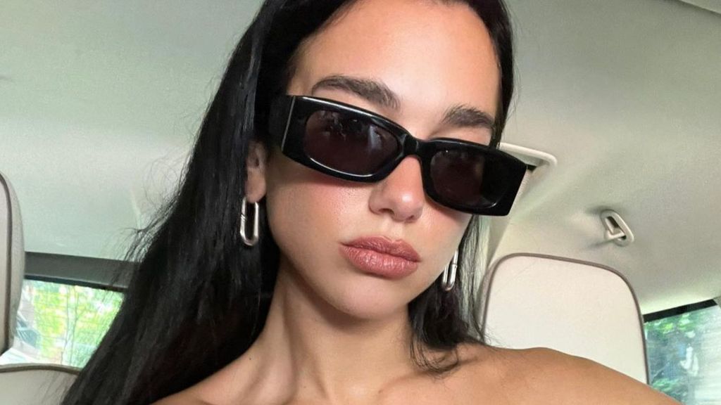 Dua Lipa va al concierto de Guitarricadelafuente