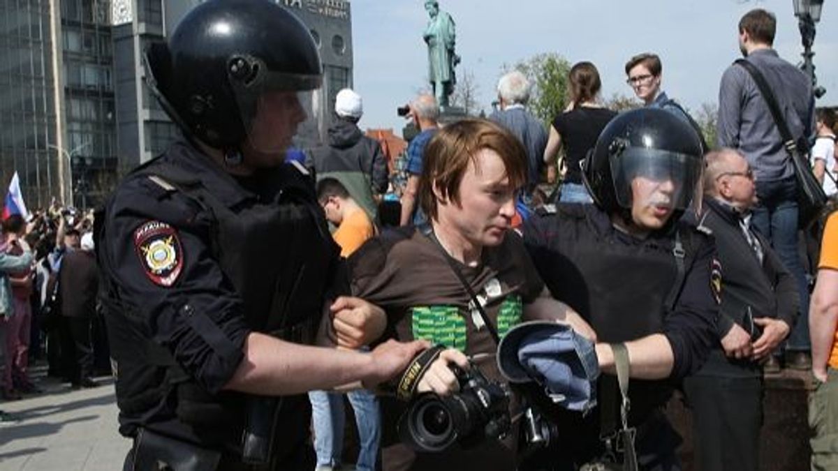 Detenciones en Moscú de manifestantes anti-Putin