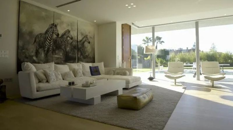 Joaquín Sánchez: así es su impresionante casa en Sevilla - Divinity