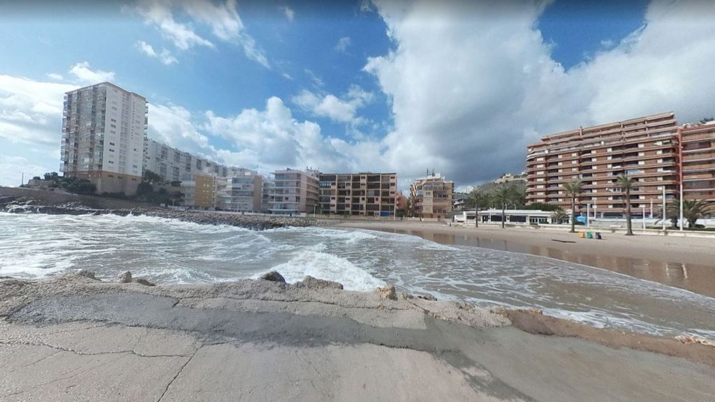 Muere un bañista de 61 años ahogado en una playa de Cullera