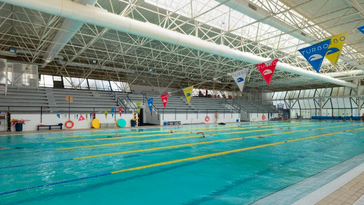 Piscina cubierta UPV Piscina cubierta UPV