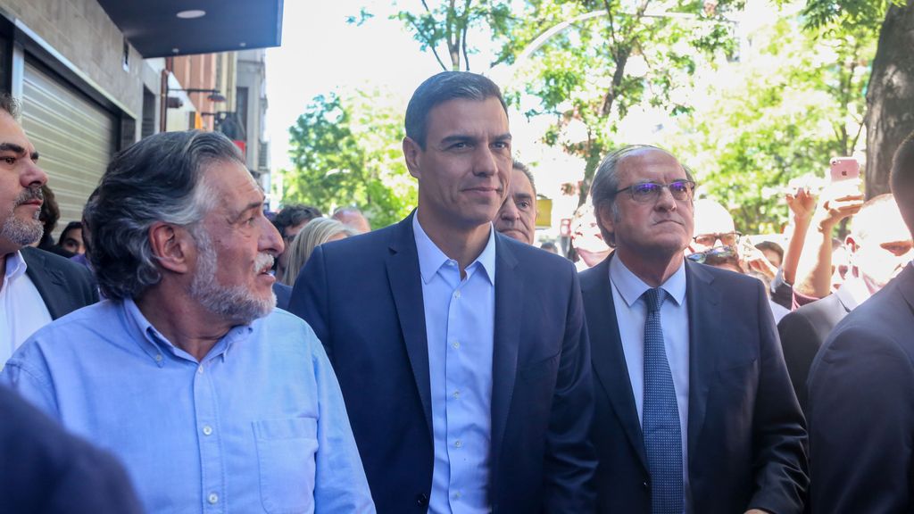Sánchez junto a Pepu Hernández y Ángel Gabilondo en la campaña a las municipales y autonómicas de mayo de 2019