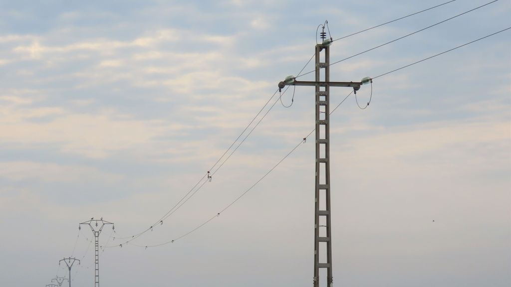 La luz, en su precio más bajo desde la excepción ibérica