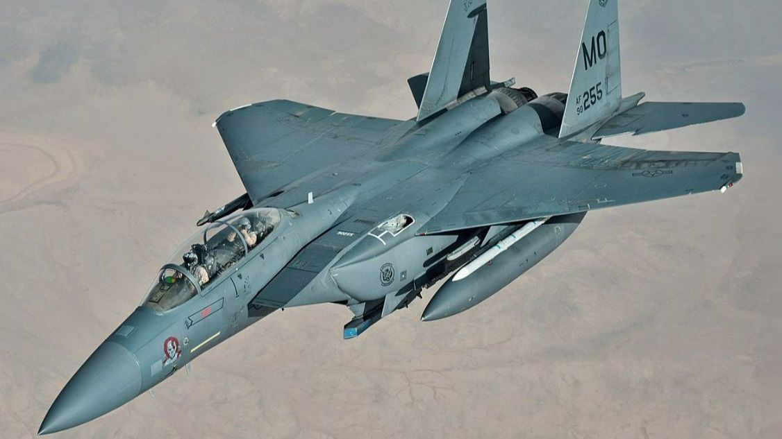 El cazabombardero de EEUU McDonnell Douglas f-1 Strike Eagle