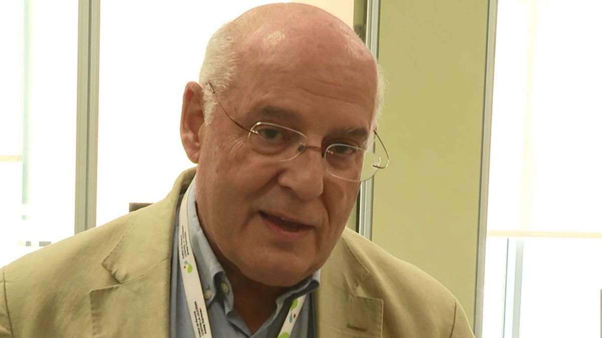 El doctor Evarist Feliu, de la Fundación Josep Carreras, coordinó el traslado de Mateo desde Bali El doctor Evarist Feliu, de la Fundación Josep Carreras, coordinó el traslado de Mateo desde Bali
