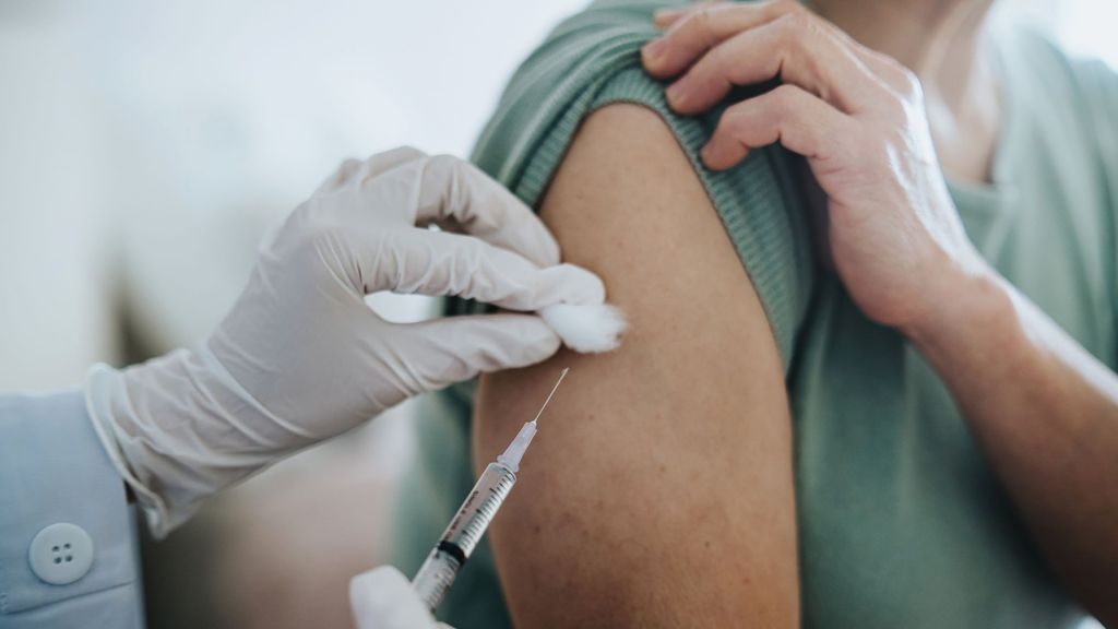 Este lunes ha comenzado la campaña de vacunación de la cuarta dosis de la vacuna contra la Covid-19