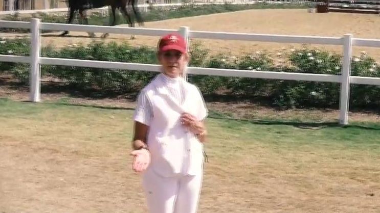 La Infanta Elena se enfrenta a una reportera: "A mí me llamas Doña Elena"