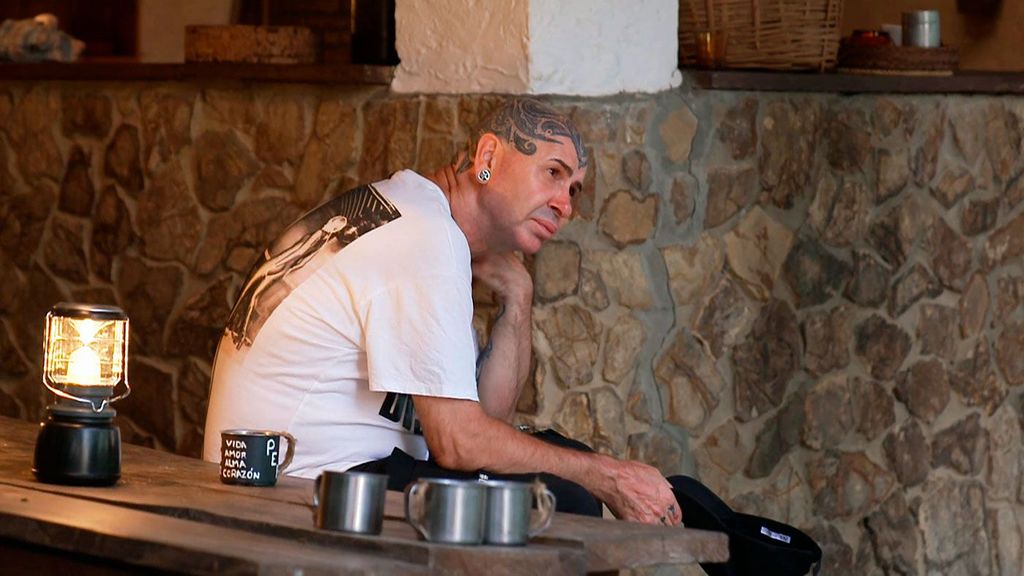 La tristeza de Xavier Pesadilla en El Paraíso 2022 Pesadilla en El Paraíso 6