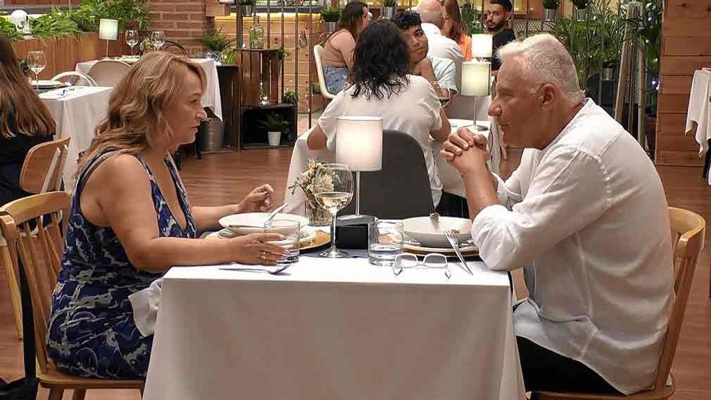 Rosario y José durante su cita en 'First Dates'