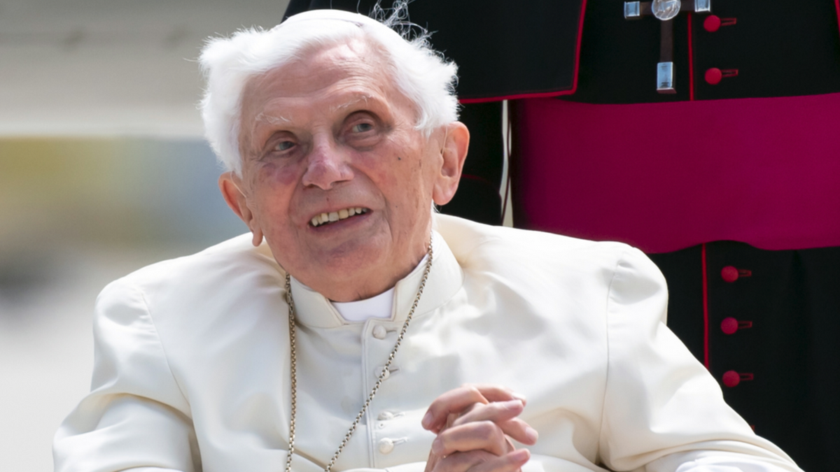El papa Benedicto XVI tendrá que declarar El papa Benedicto XVI tendrá que declarar