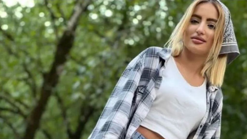 Hadis Najafi, asesinada por la Policía Moral
