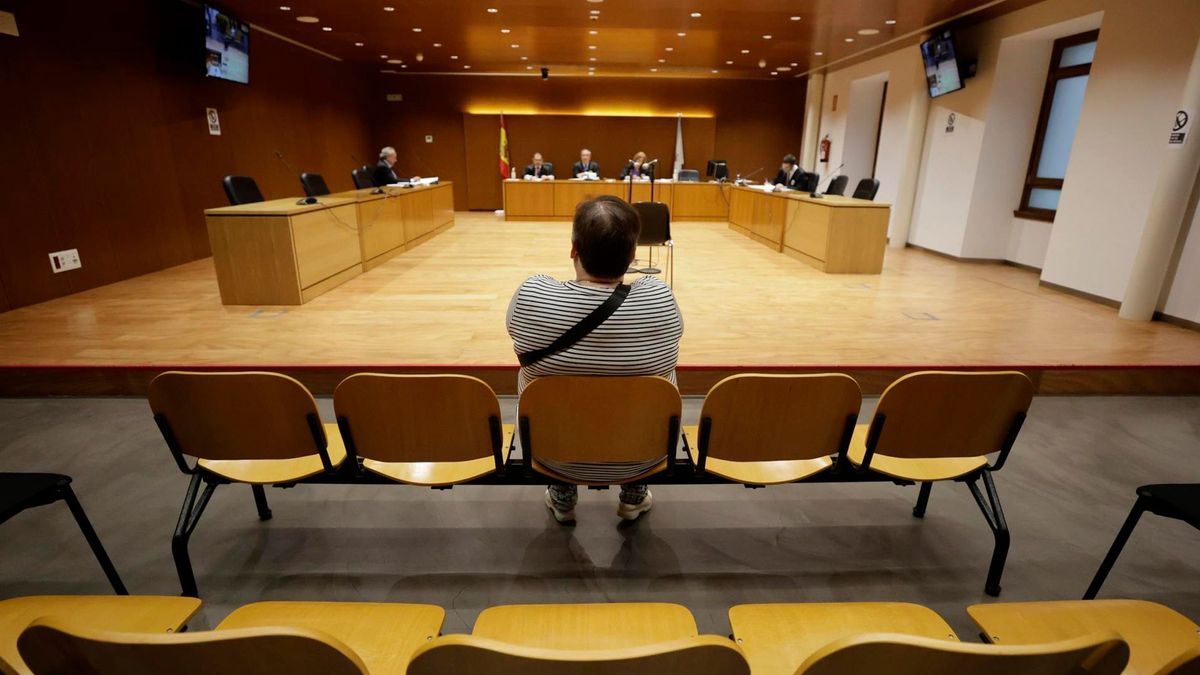 Juicio en Coruña contra una mujer acusada de intentar matar a su madre