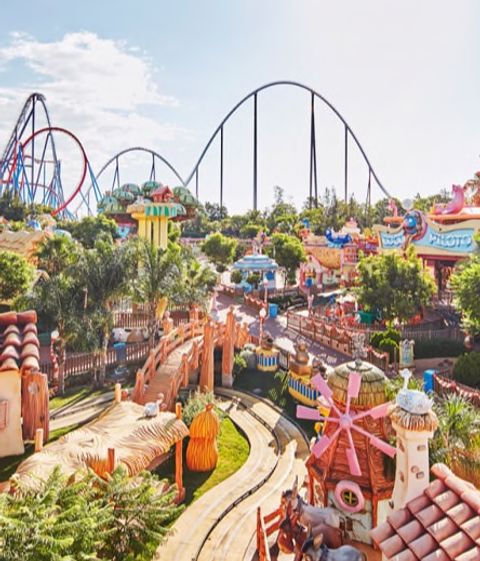 Los parques de atracciones para ir en Halloween con tus hijos - Divinity