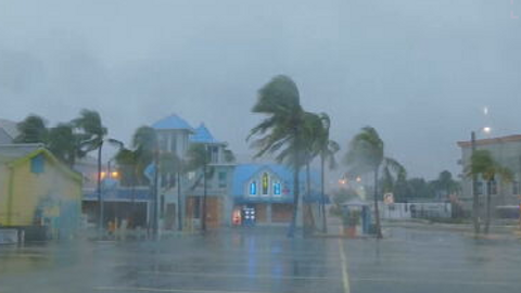 El huracán Ian llega a Florida rozando la categoría 5 después de dejar sin electricidad a toda Cuba - NIUS El huracán Ian llega a Florida rozando la categoría 5 después de dejar sin electricidad a toda Cuba - NIUS