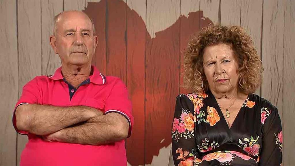 Juan y Beatriz durante su cita en 'First Dates'