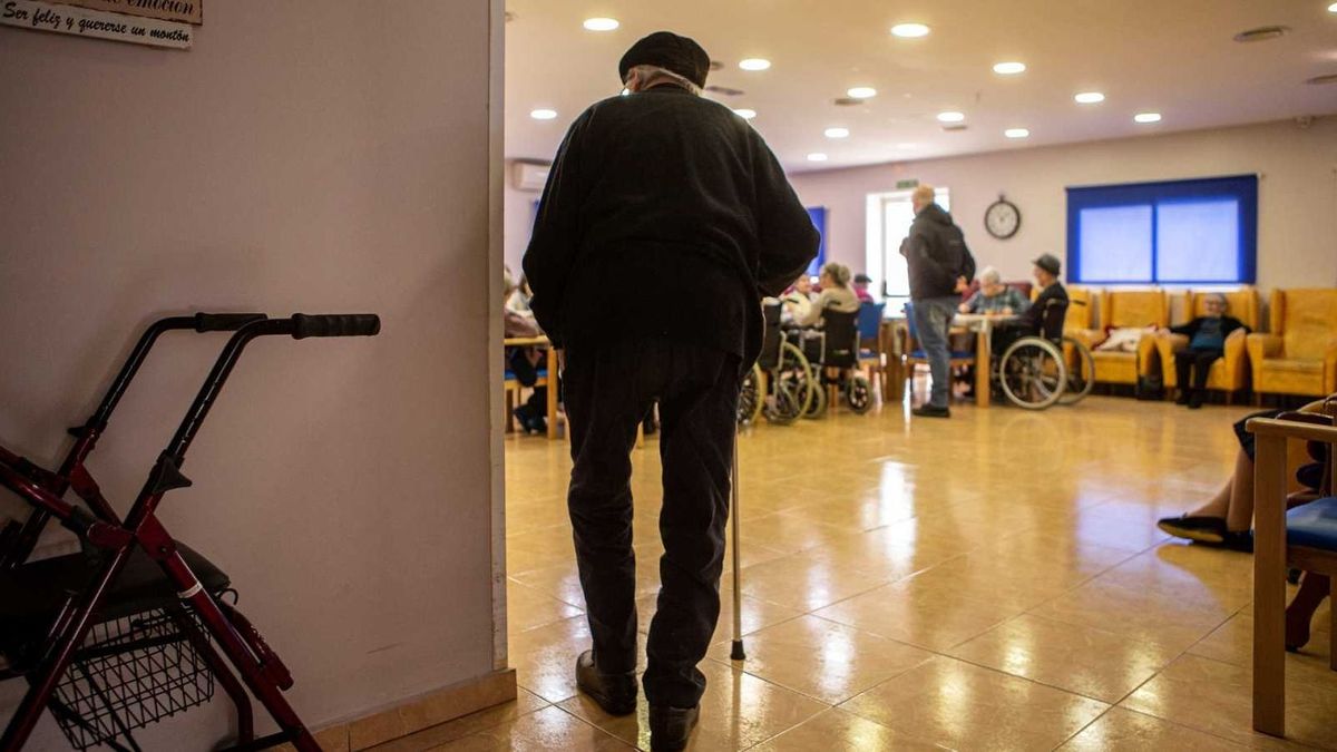 Personas mayores en una residencia de Barcelona