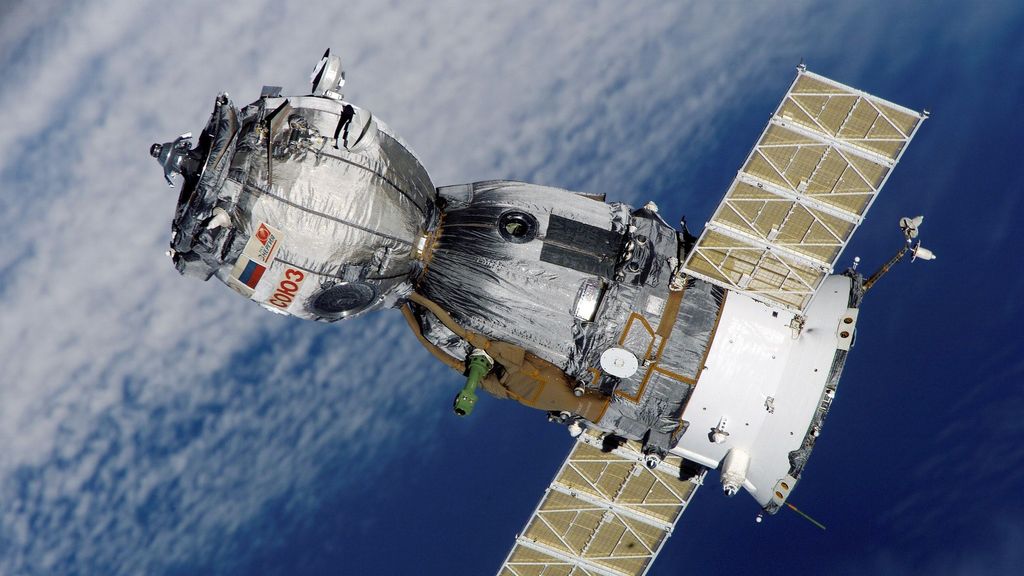 ¿Y si el negocio estuviese en el espacio? Emerge la inversión en satélites de órbita baja