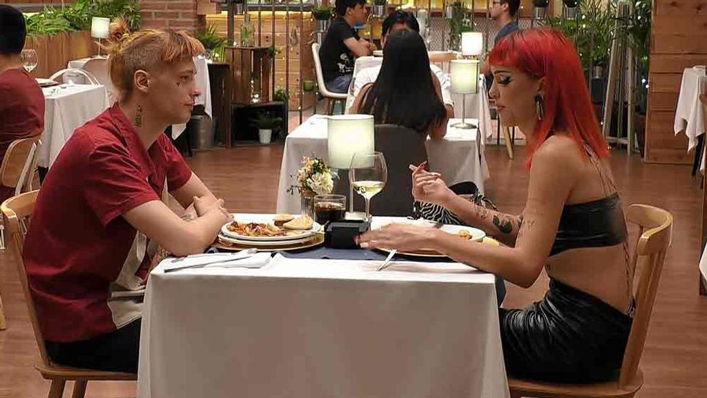 Zero y Alejandra durante su cita en 'First Dates'