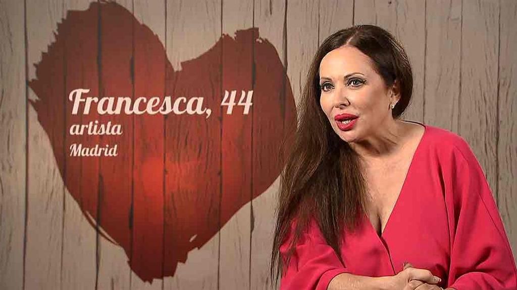 La ex de Jesulín de Ubrique busca el amor en ‘First Dates’: “Estoy enamorada de un hombre imposible”