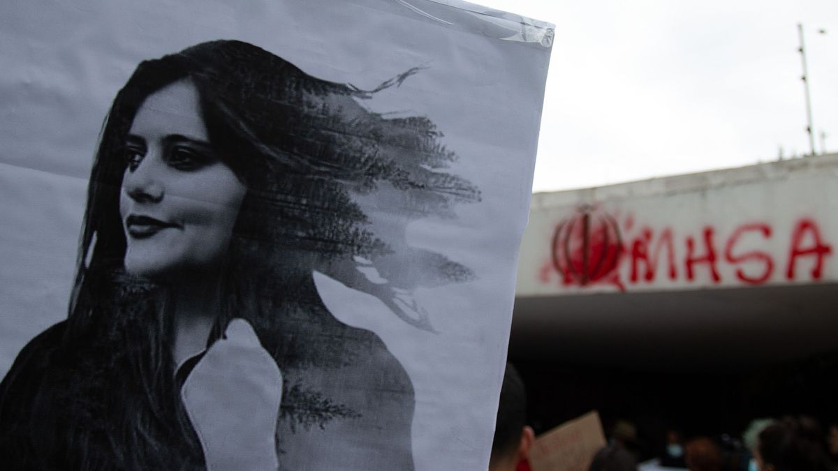 Protestan en México por el asesinato de joven kurda Mahsa Amini en Irán Protestan en México por el asesinato de joven kurda Mahsa Amini en Irán