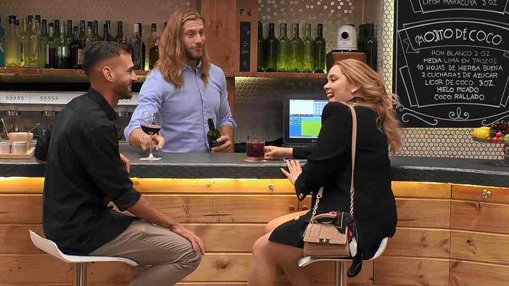 Gisseeth y José durante su cita en 'First Dates'