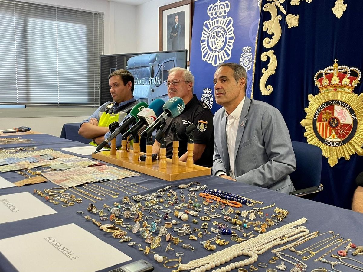 Rueda de prensa de la Policía Nacional de Cádiz