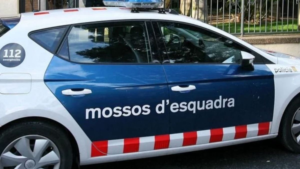 Dos detenidos por el supuesto secuestro de un hombre en unos bajos en Barcelona