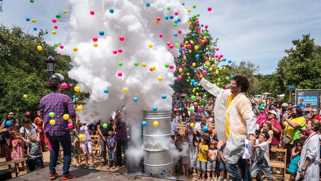 Experimento a pie de calle en la Fiesta de la Ciencia de Barcelona