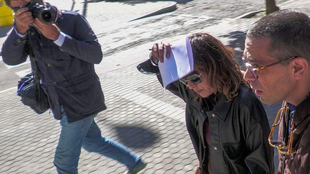 Libertad provisional para la actriz María León tras agredir a un agente de policía en Sevilla